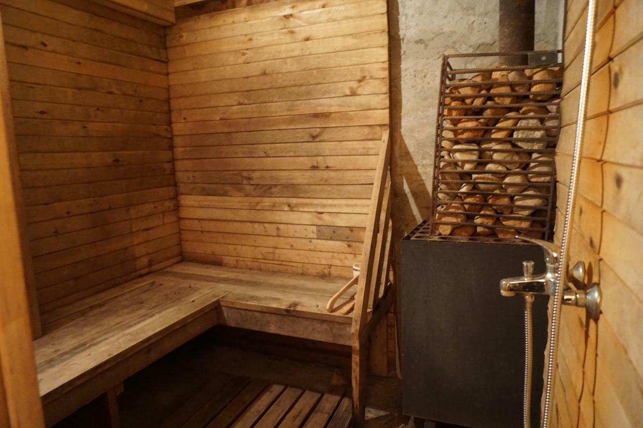 Pilskalni Hotel Ivande Екстериор снимка